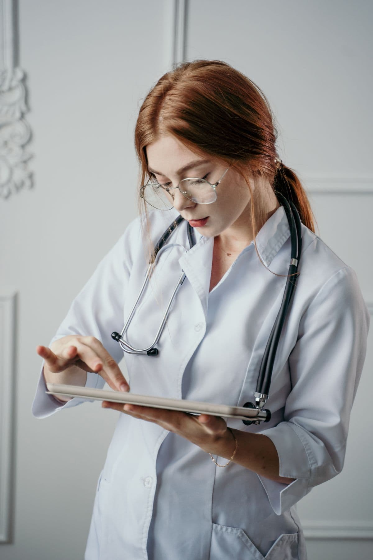 Clinician reviewing a verified encounter
